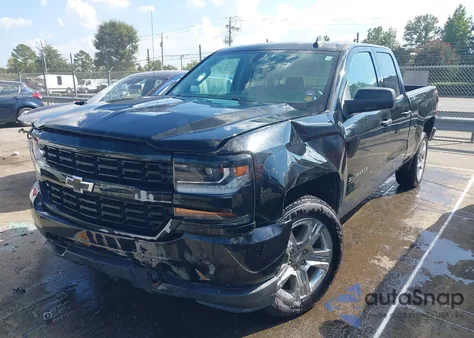2018 Chevrolet Silverado 1500 Custom z USA, uszkodzony, nr VIN 1GCVKPEC9JZ318675
